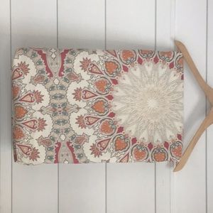 Pottery Barn Valencia Queen Duvet Cover